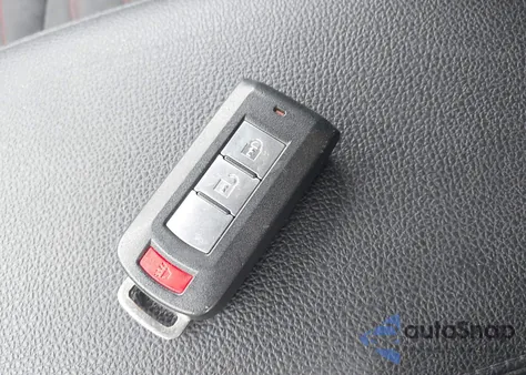 2018 Mitsubishi Outlander Sport 2.4 Se z USA, uszkodzony, nr VIN JA4AP3AW8JU019842